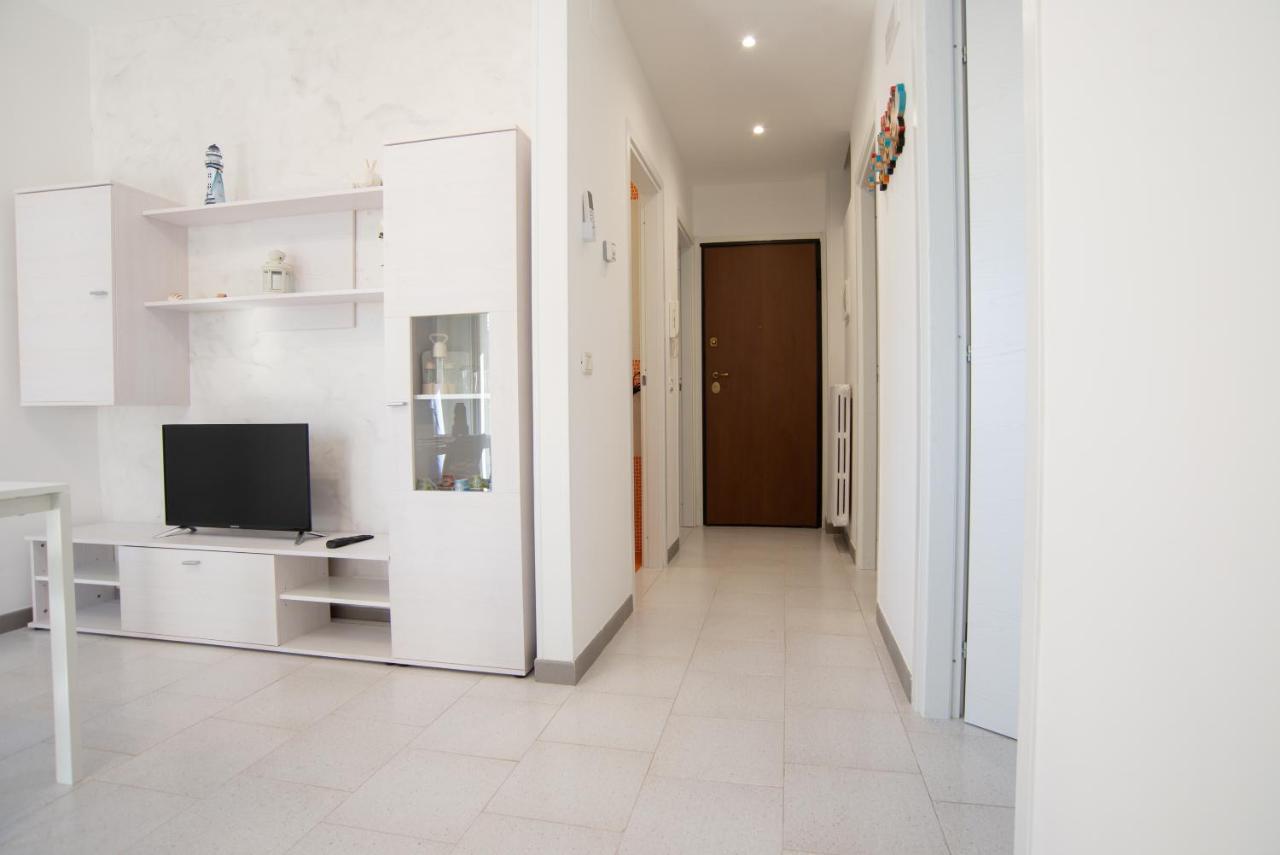 Chiale Holiday Apartments โปลีญาโนอามาเร ภายนอก รูปภาพ