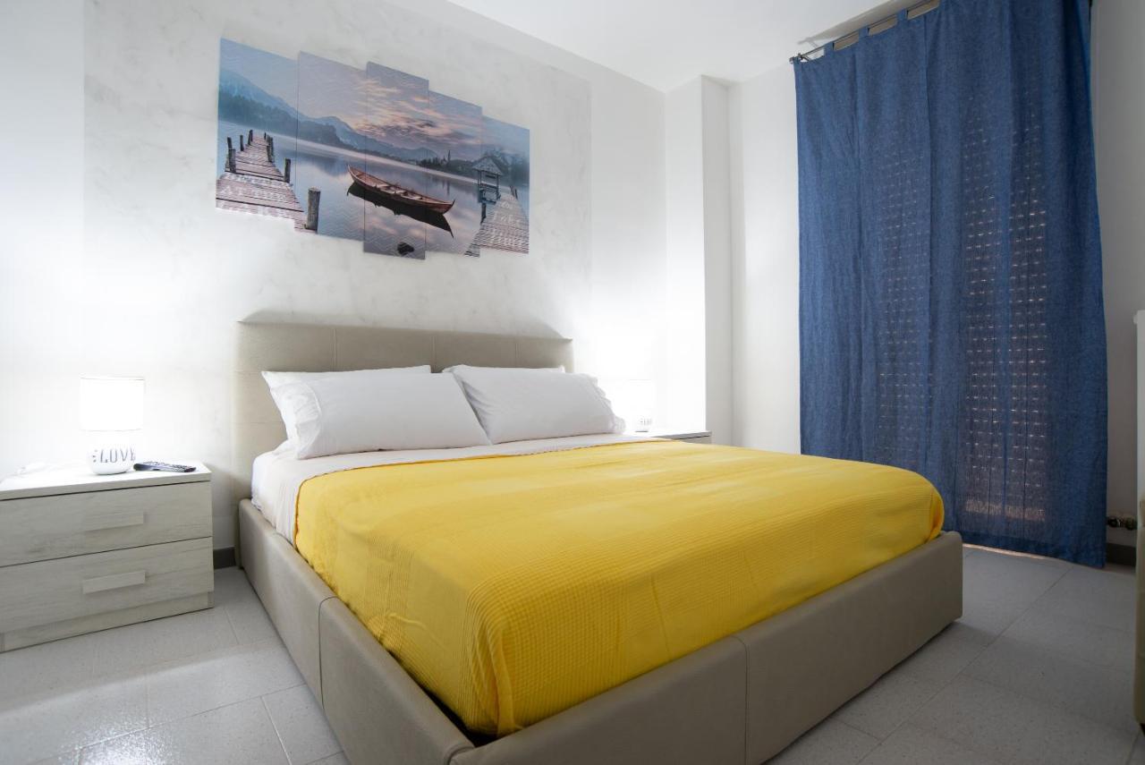 Chiale Holiday Apartments โปลีญาโนอามาเร ภายนอก รูปภาพ